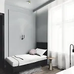 Deco Mariacka 8 アパート