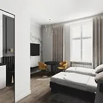 Deco Mariacka 8