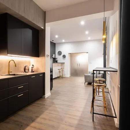 Apartment Deco Mariacka 8