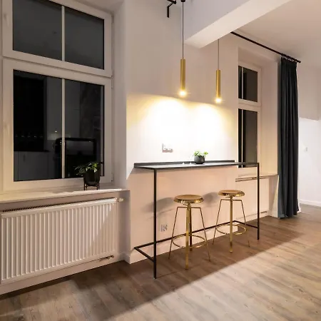 Deco Mariacka 8