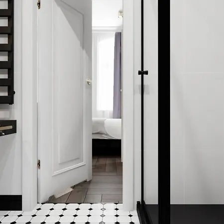 Deco Mariacka 8 *