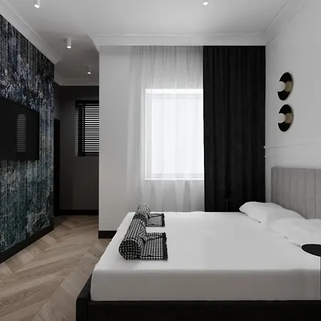 Deco Mariacka 8 *