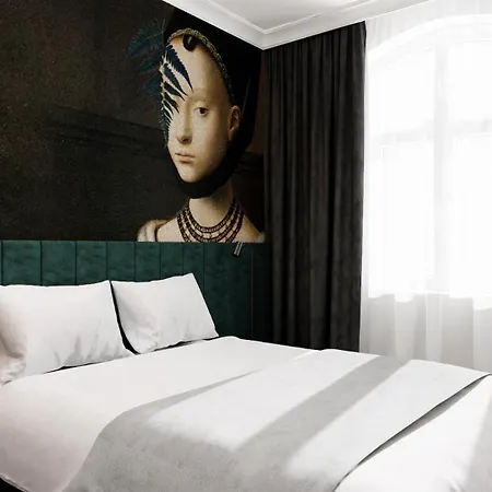 Deco Mariacka 8 *