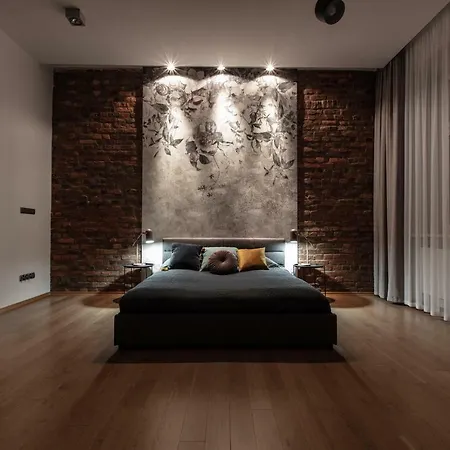 Deco Mariacka 8