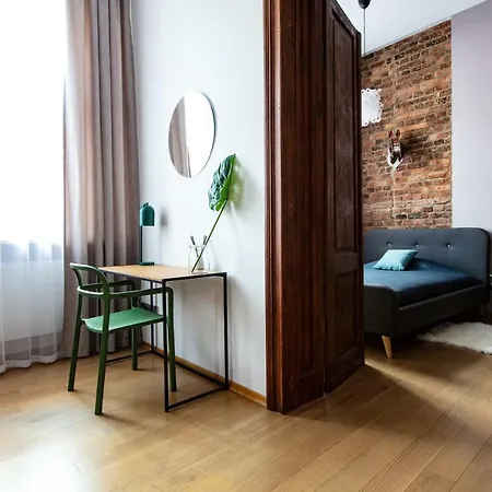 Deco Mariacka 8 Apartman